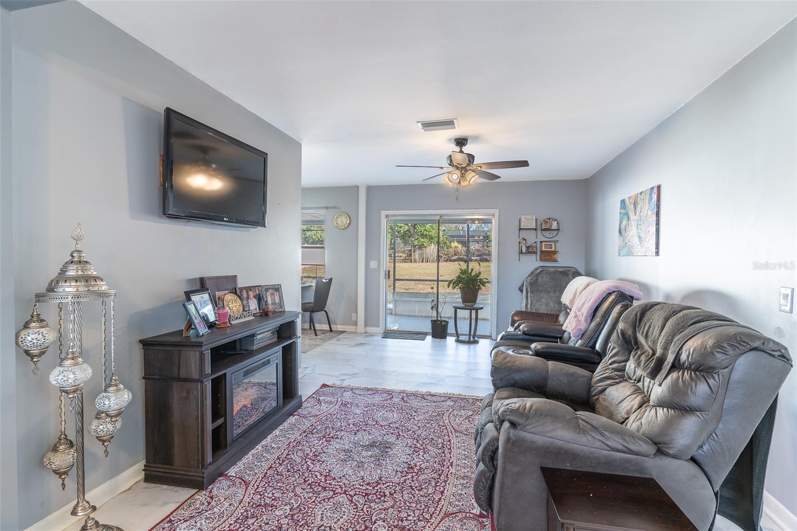 Image 3 of 23 For 250 Volusia Drive