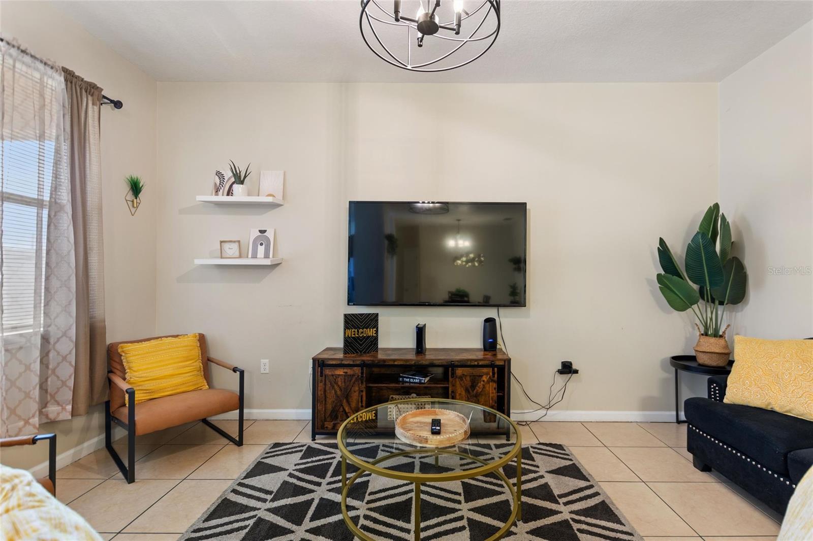 Image 10 of 36 For 165 Captain Hook Way