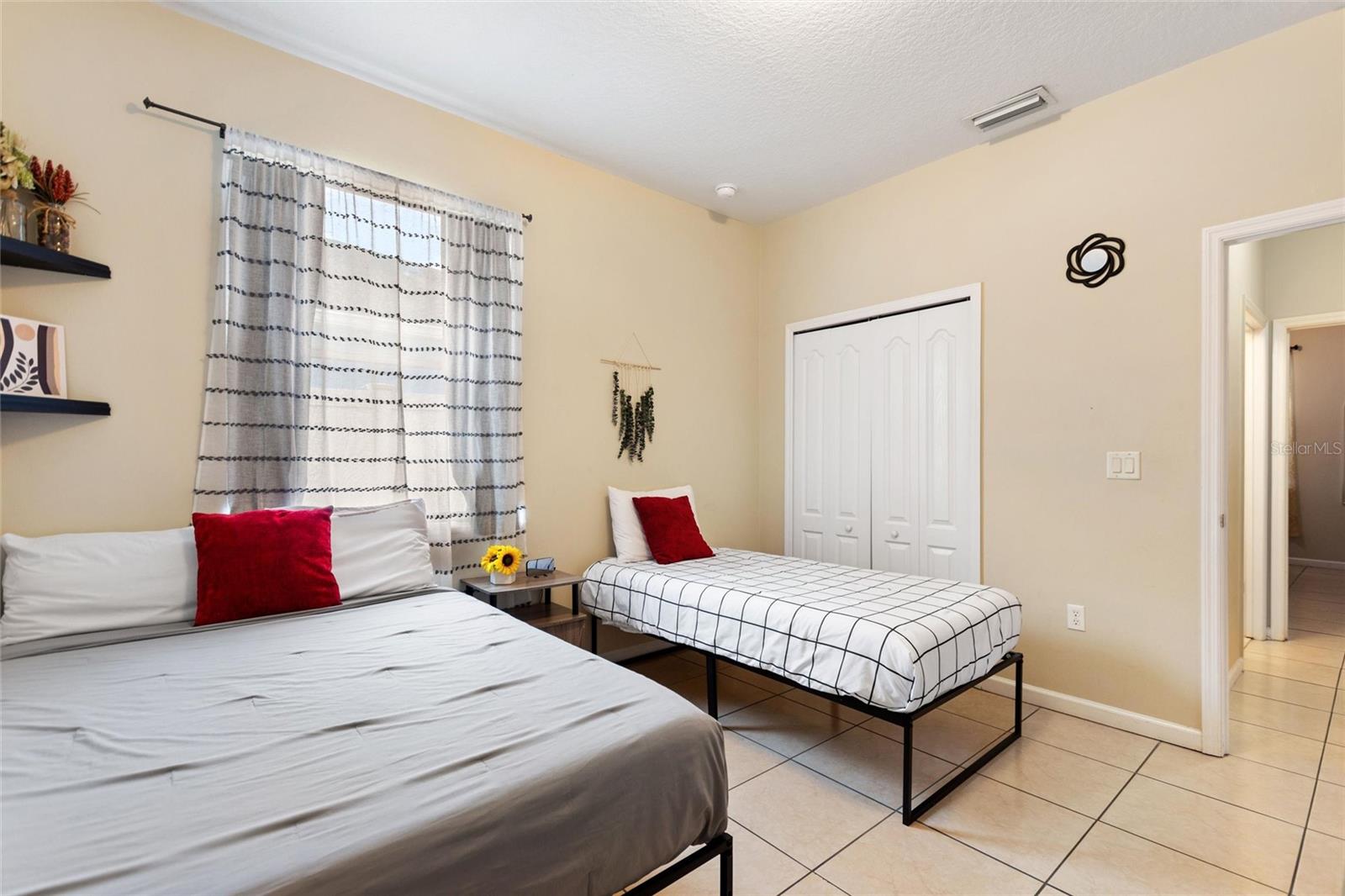 Image 23 of 36 For 165 Captain Hook Way