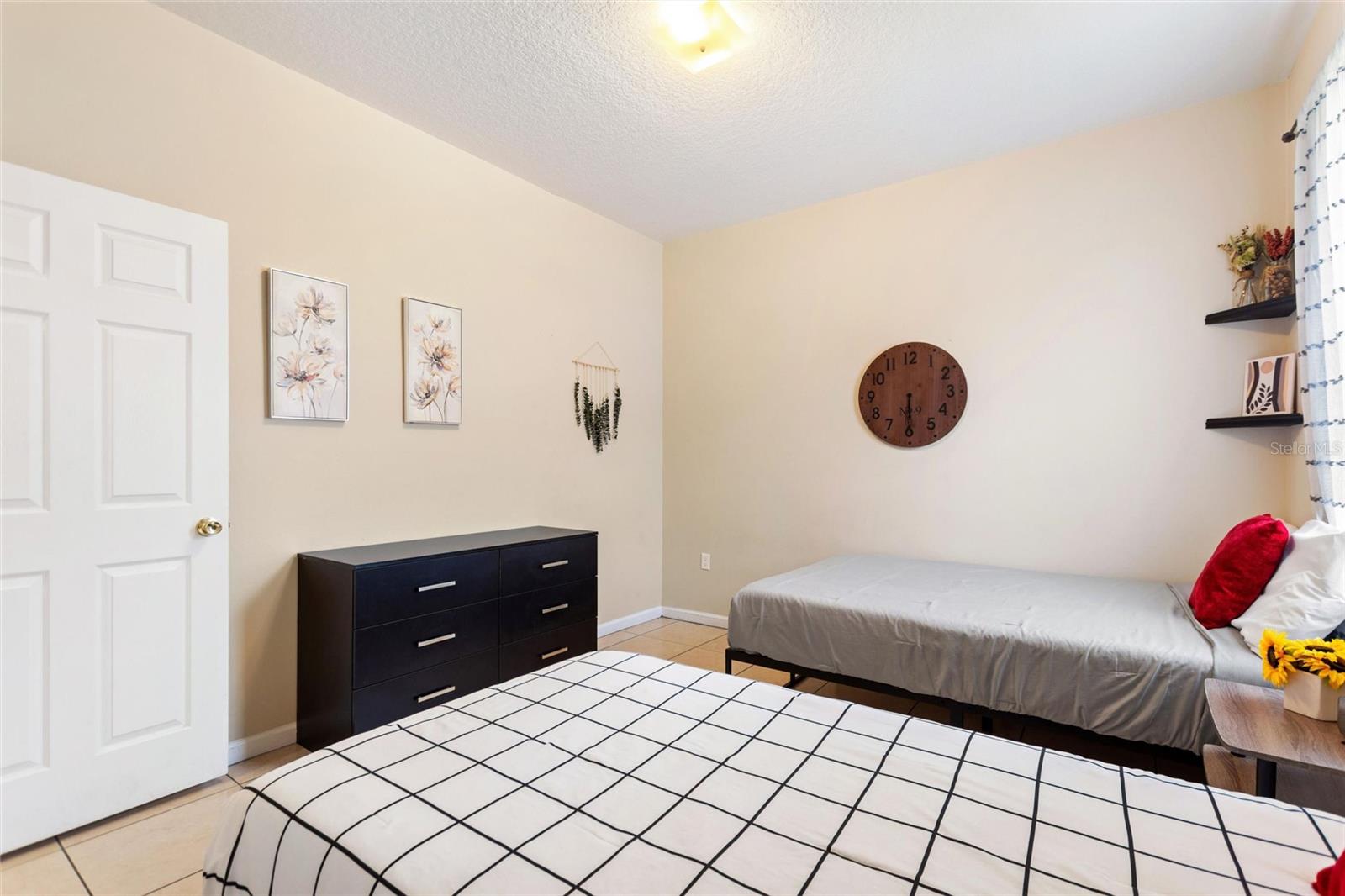 Image 24 of 36 For 165 Captain Hook Way