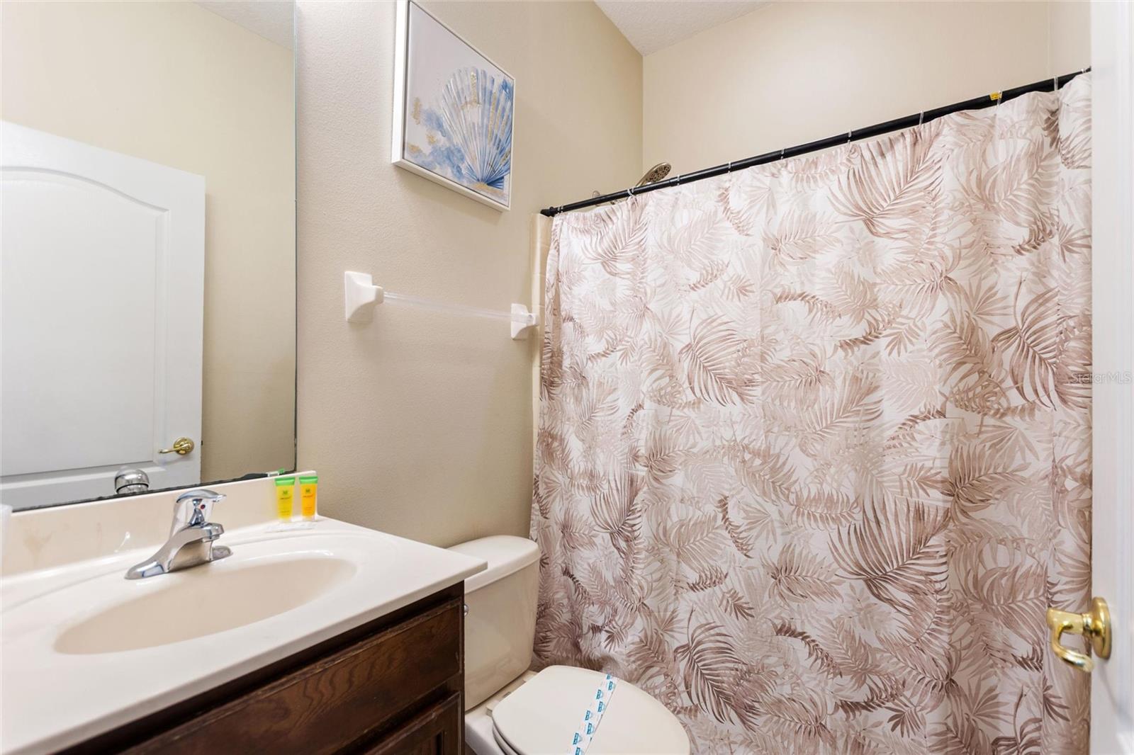 Image 25 of 36 For 165 Captain Hook Way