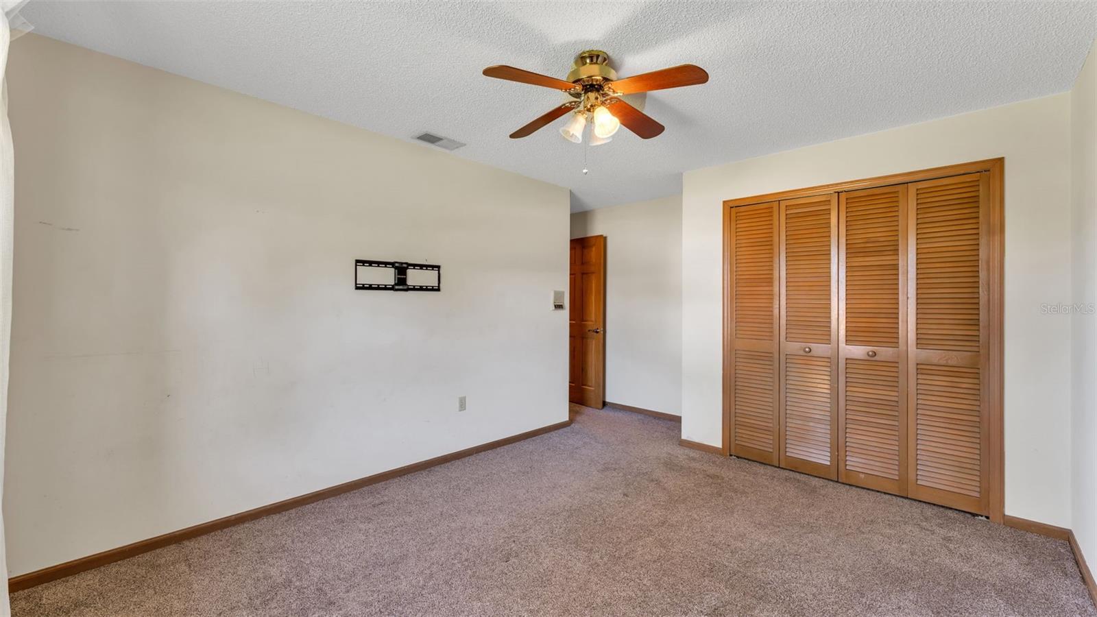 Image 40 of 63 For 5503 Kings Mont Drive