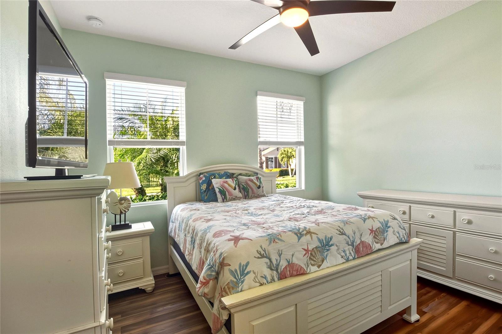 Image 11 of 59 For 5828 Marsh Landing Drive