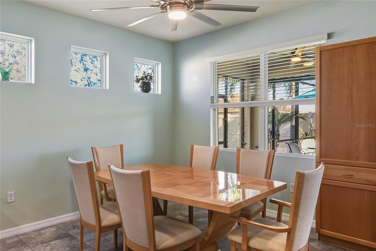 Image 27 of 59 For 5828 Marsh Landing Drive