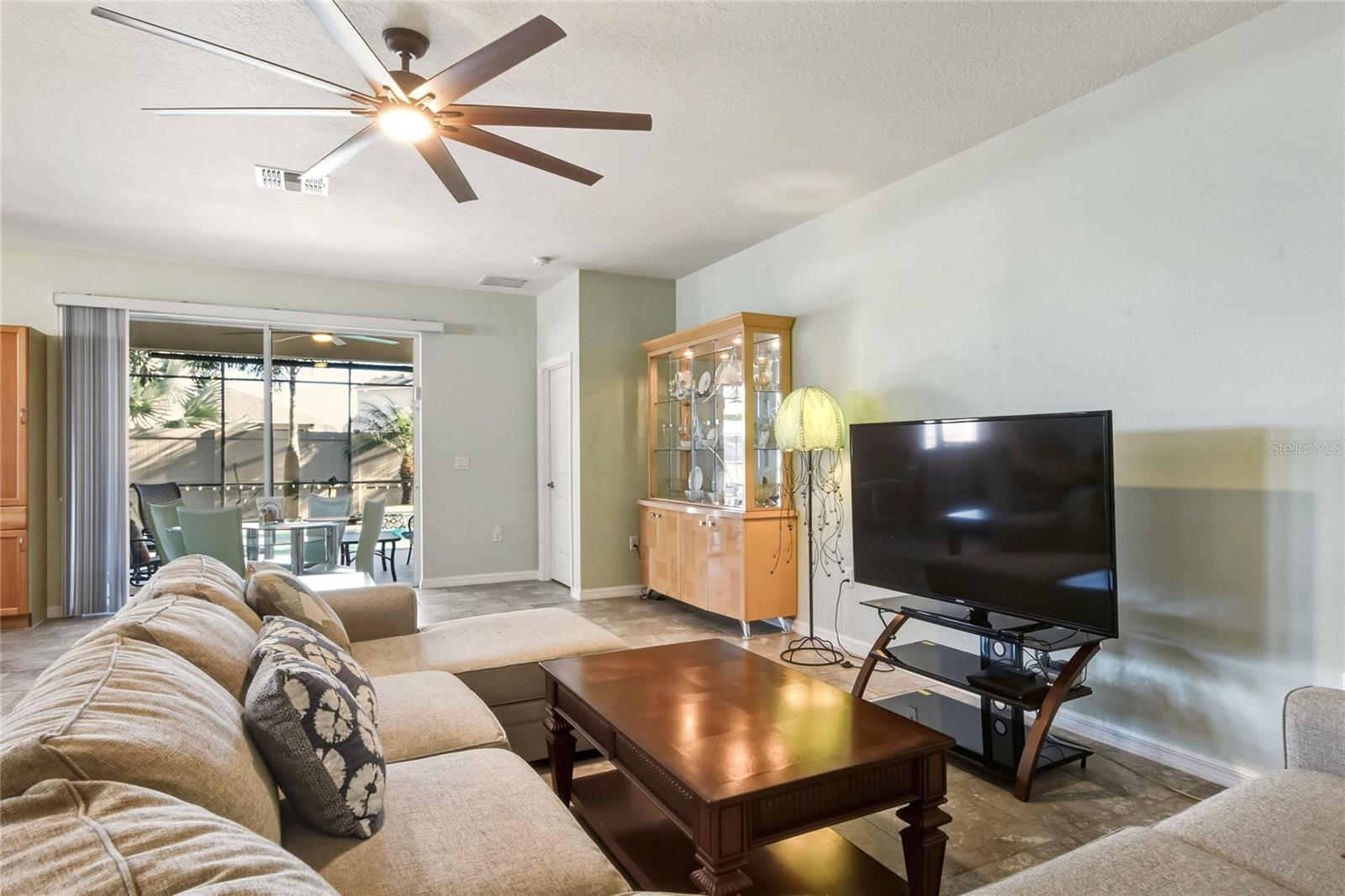 Image 30 of 59 For 5828 Marsh Landing Drive