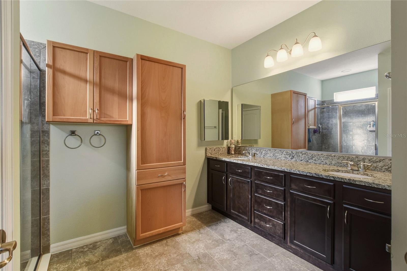 Image 38 of 59 For 5828 Marsh Landing Drive