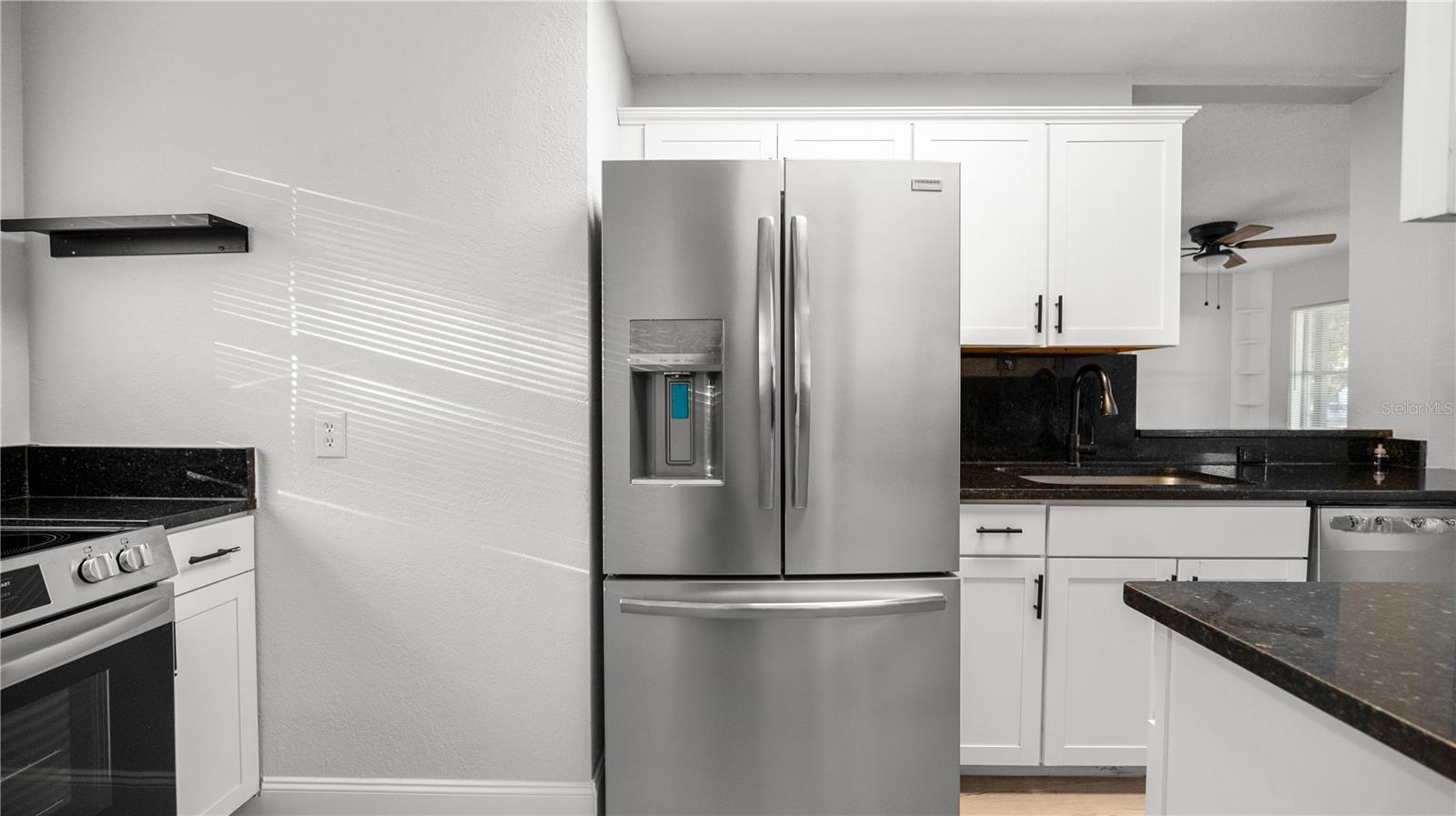 Image 17 of 50 For 739 Belair Avenue