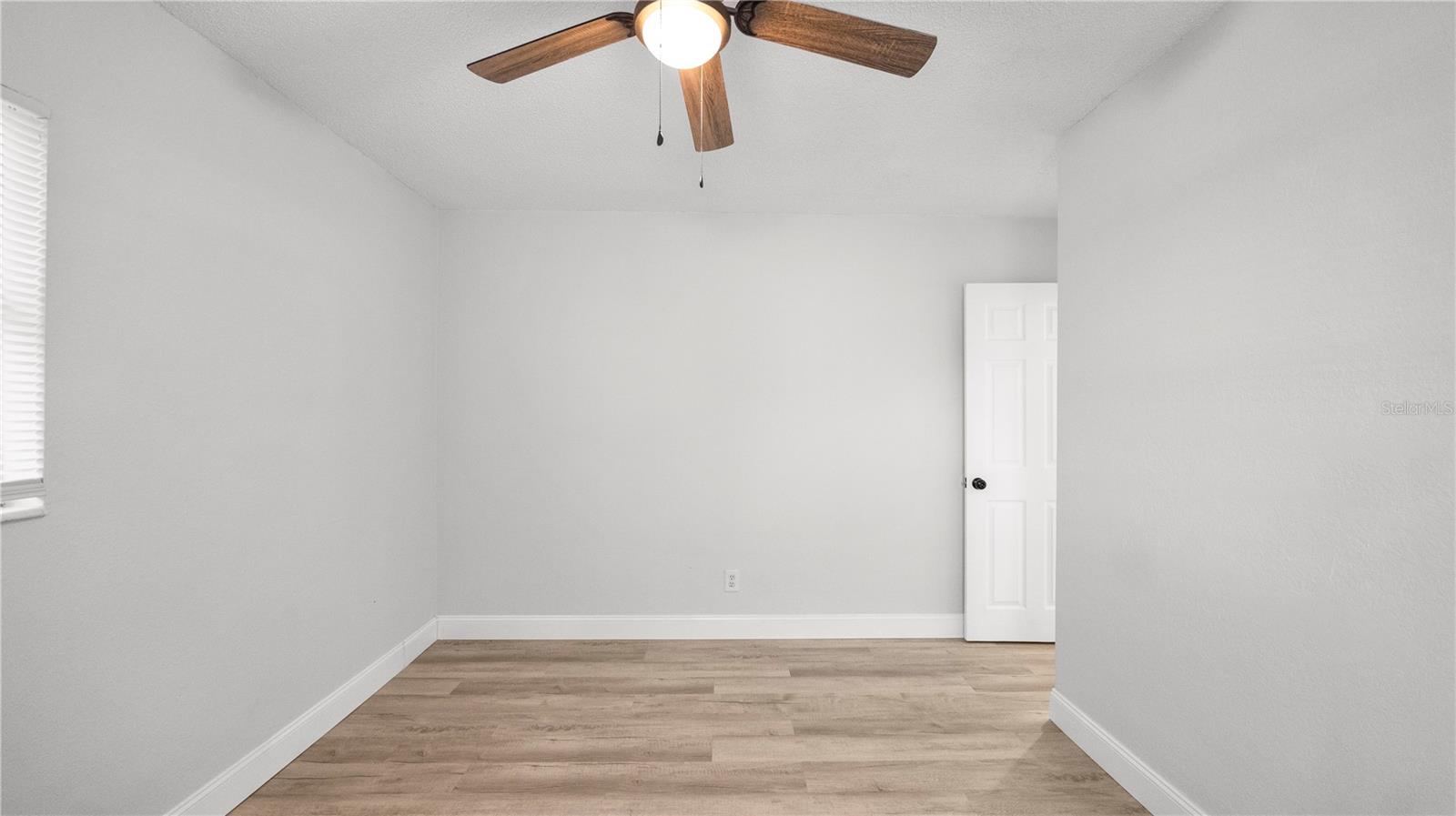 Image 35 of 50 For 739 Belair Avenue