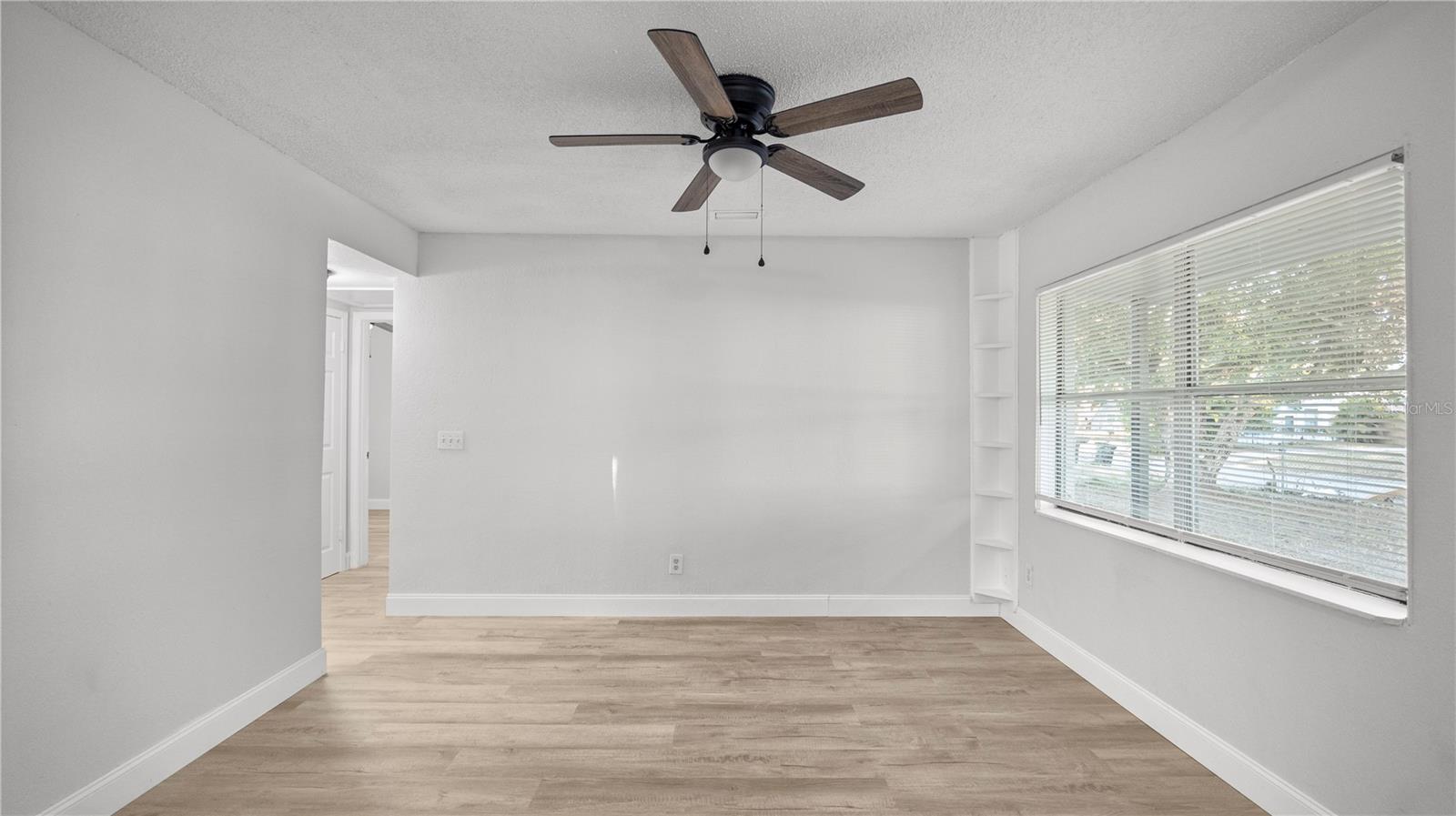 Image 7 of 50 For 739 Belair Avenue