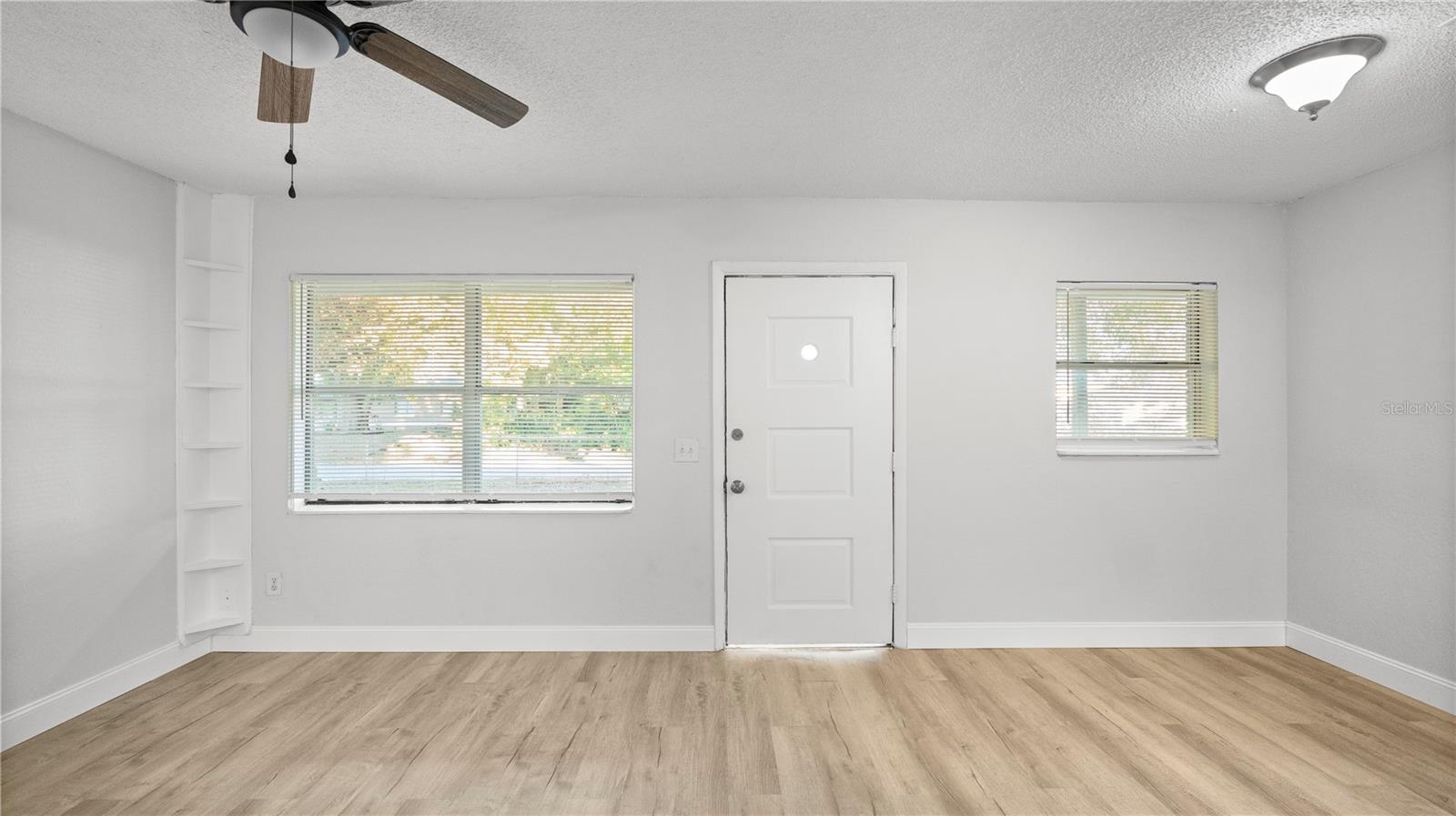 Image 9 of 50 For 739 Belair Avenue