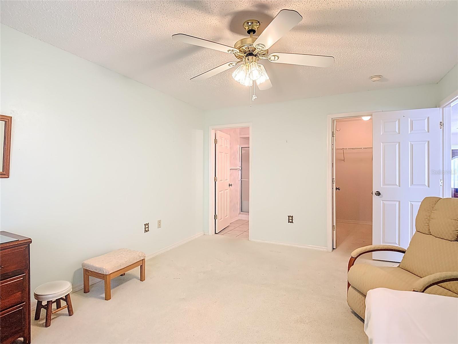 Image 25 of 58 For 38460 Cottonwood Place 38460