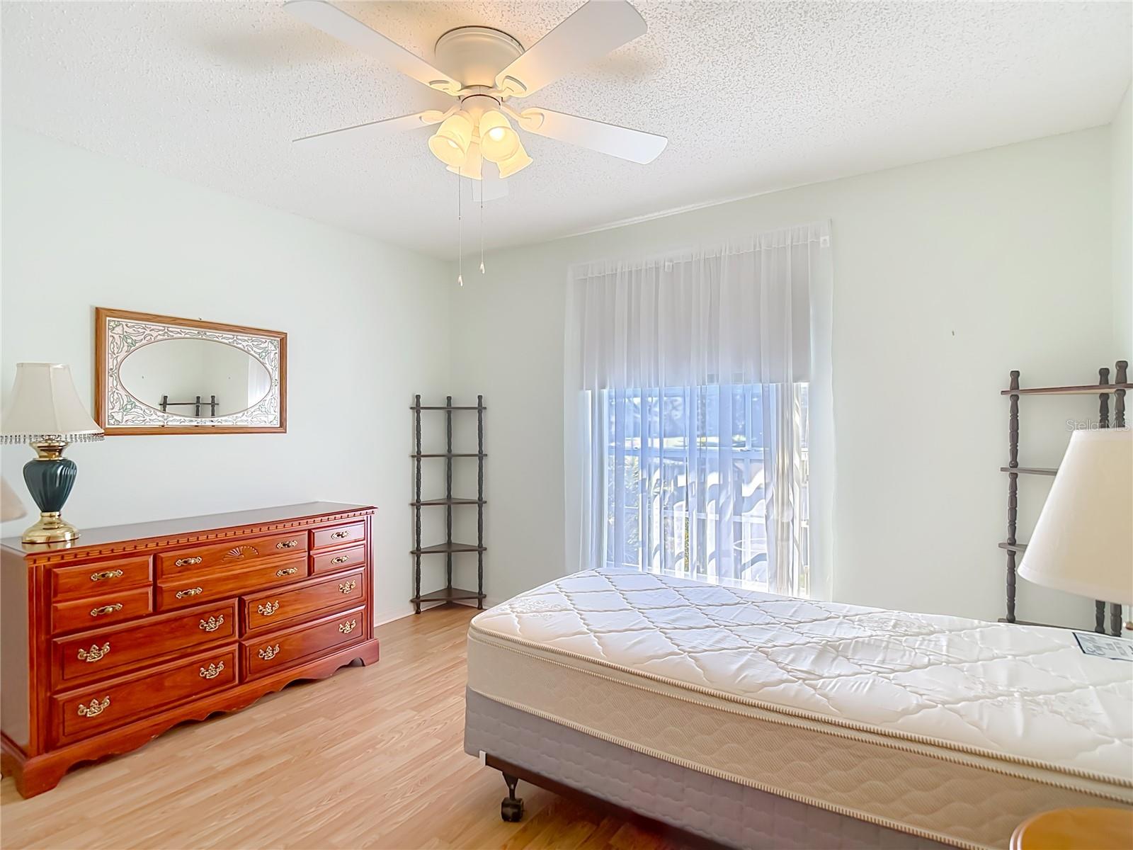 Image 27 of 58 For 38460 Cottonwood Place 38460