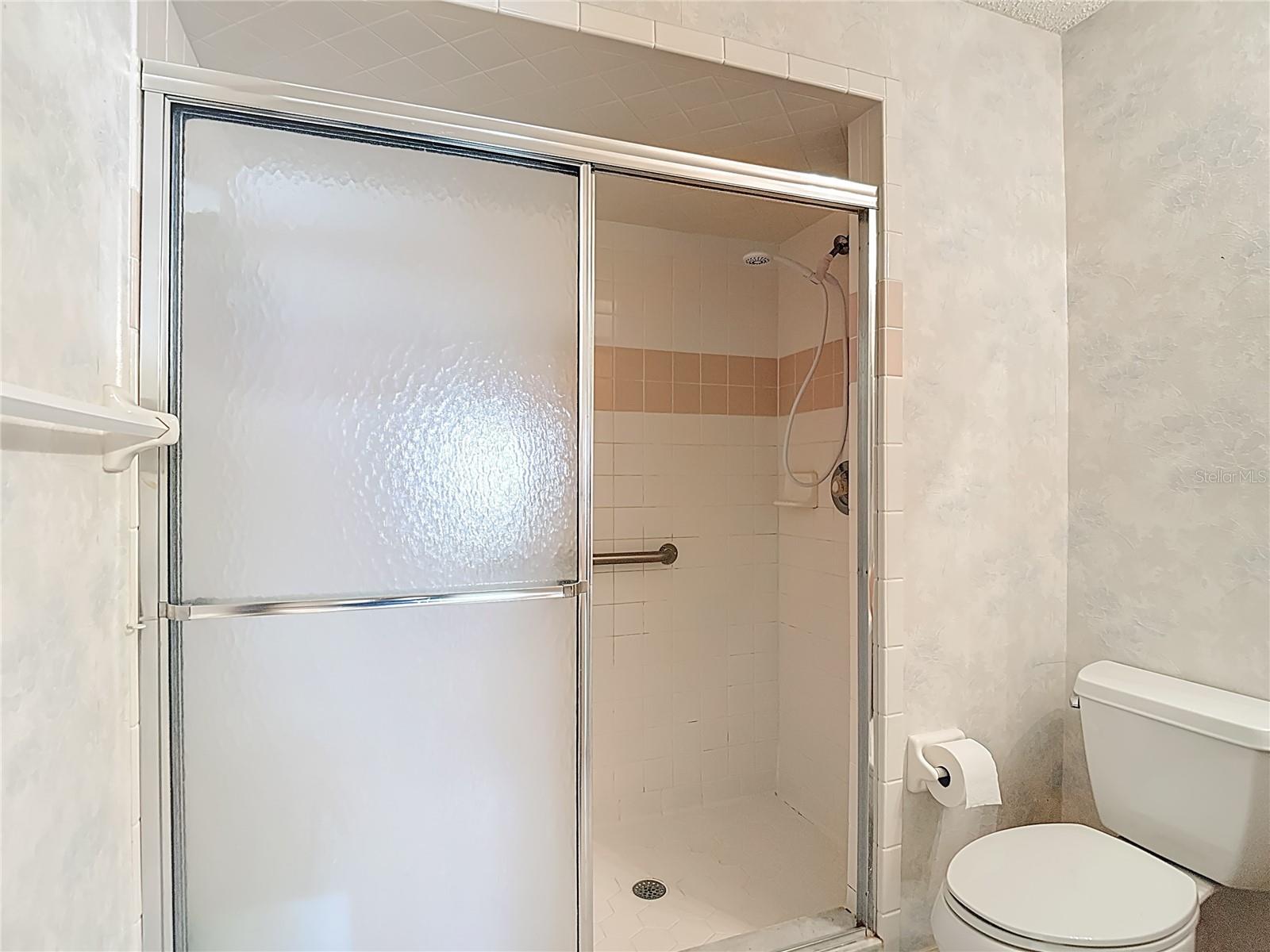 Image 28 of 58 For 38460 Cottonwood Place 38460