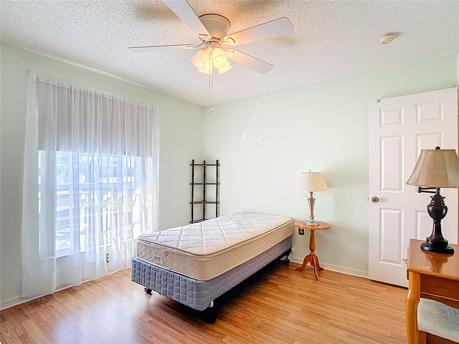 Image 29 of 58 For 38460 Cottonwood Place 38460