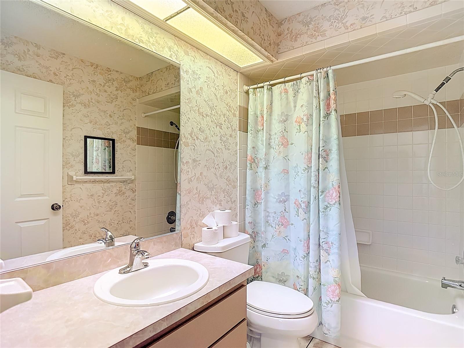 Image 30 of 58 For 38460 Cottonwood Place 38460