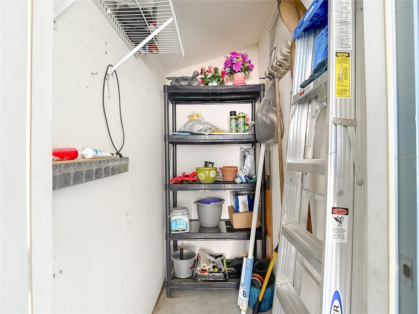 Image 33 of 58 For 38460 Cottonwood Place 38460