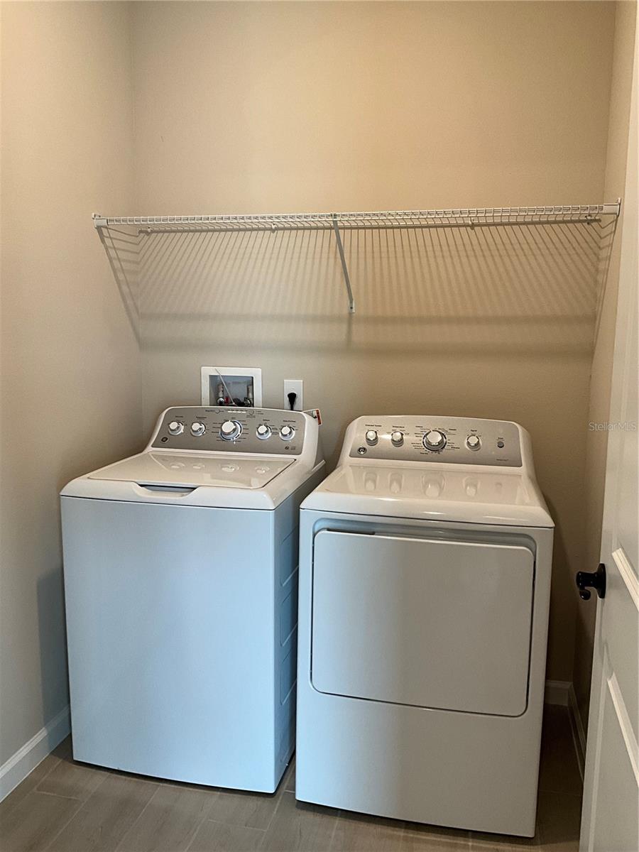 Image 13 of 21 For 807 Ballantyne Drive