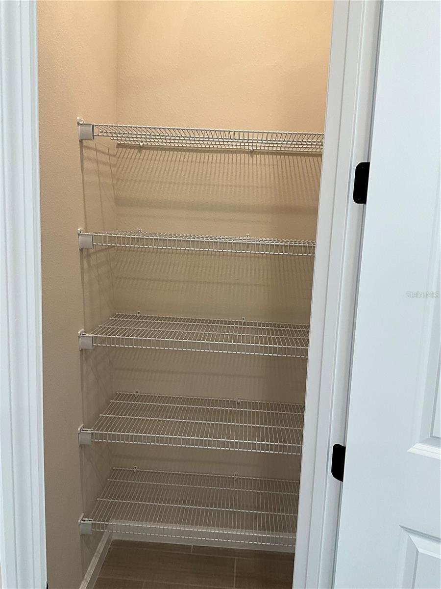 Image 15 of 21 For 807 Ballantyne Drive