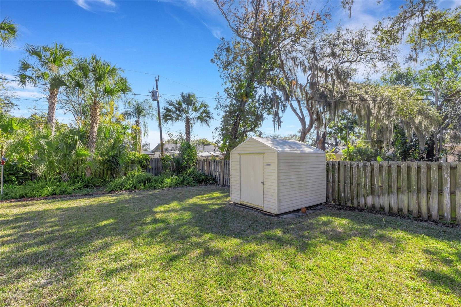 Image 44 of 46 For 2722 Collins Avenue