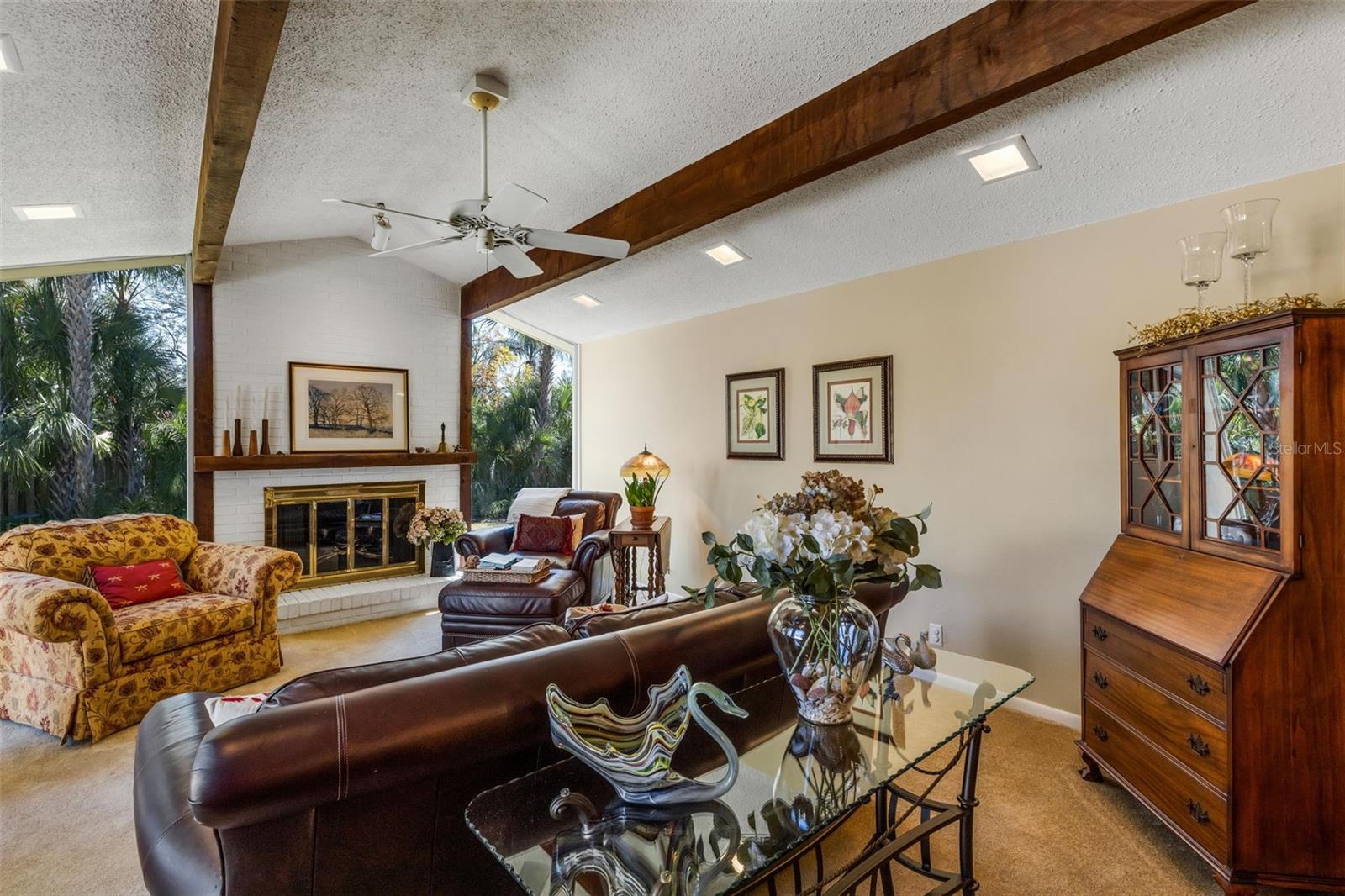 Image 8 of 46 For 2722 Collins Avenue