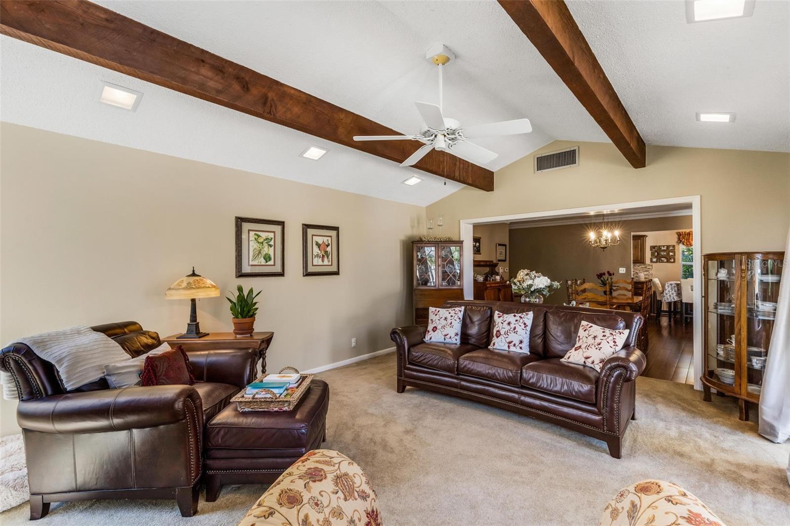 Image 9 of 46 For 2722 Collins Avenue