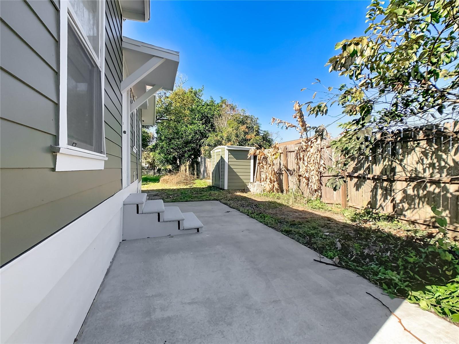 Image 38 of 43 For 1223 Sycamore Street