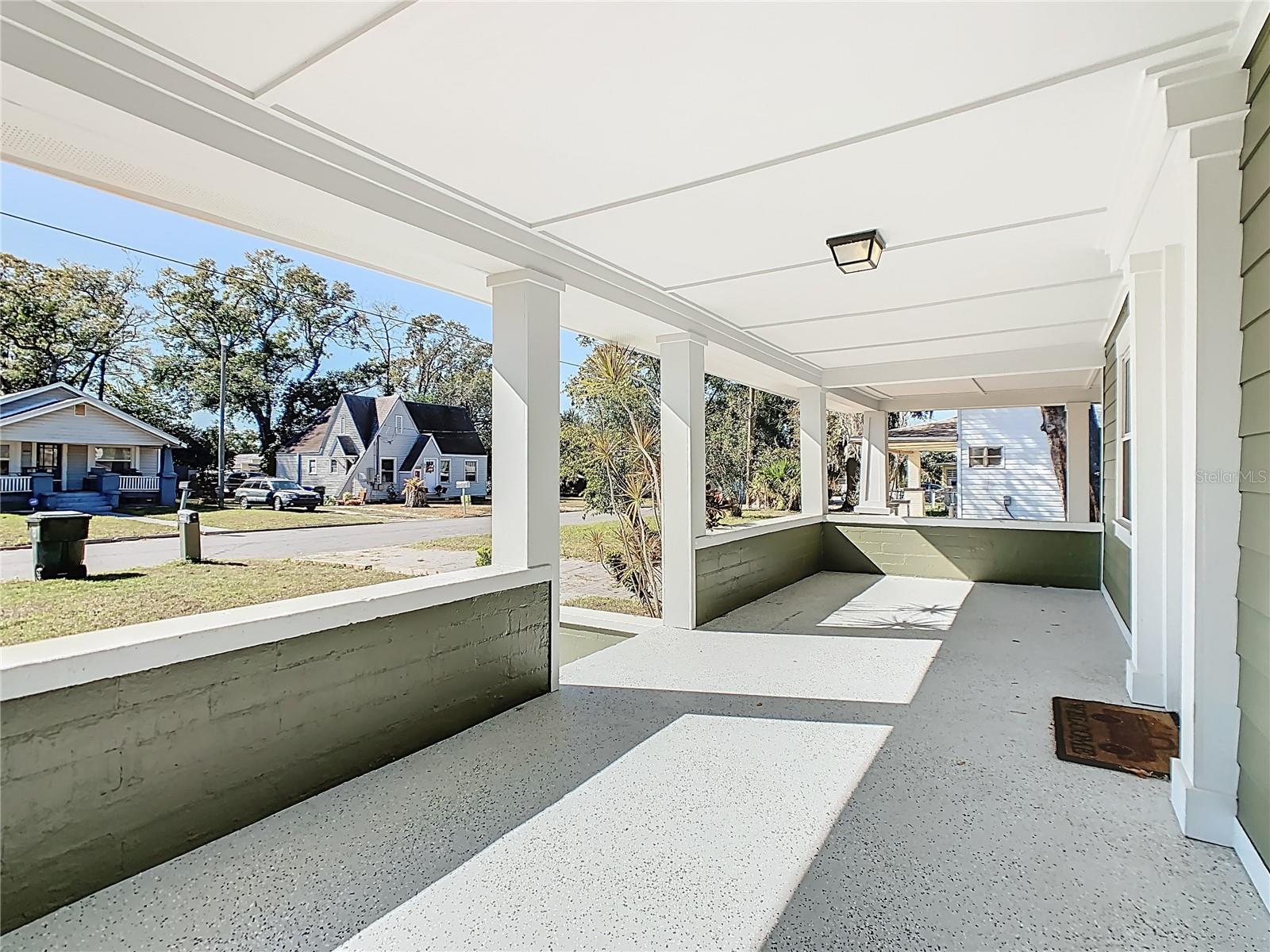 Image 5 of 43 For 1223 Sycamore Street