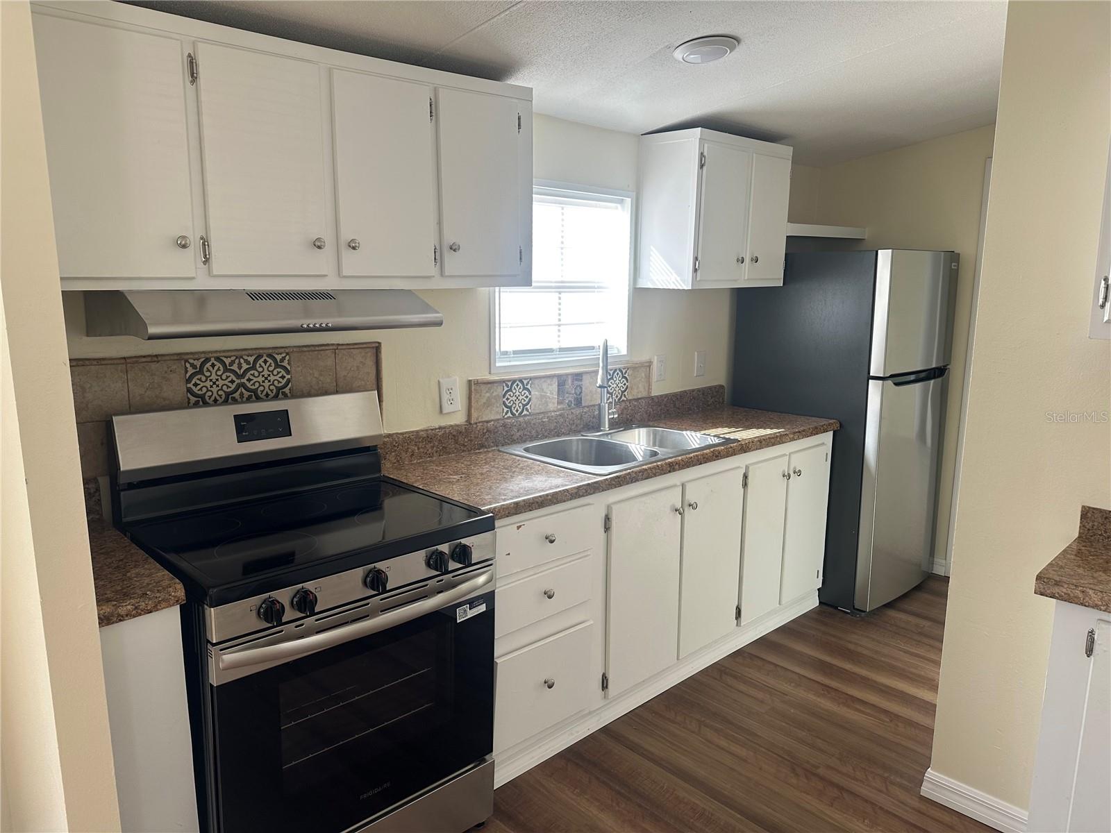 Image 8 of 13 For 3838 Ethel Avenue