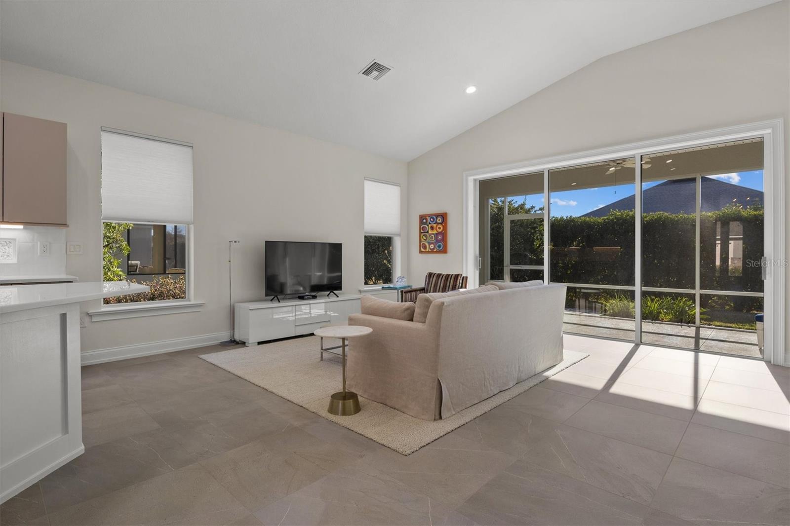 Image 18 of 67 For 7826 Lake James Boulevard