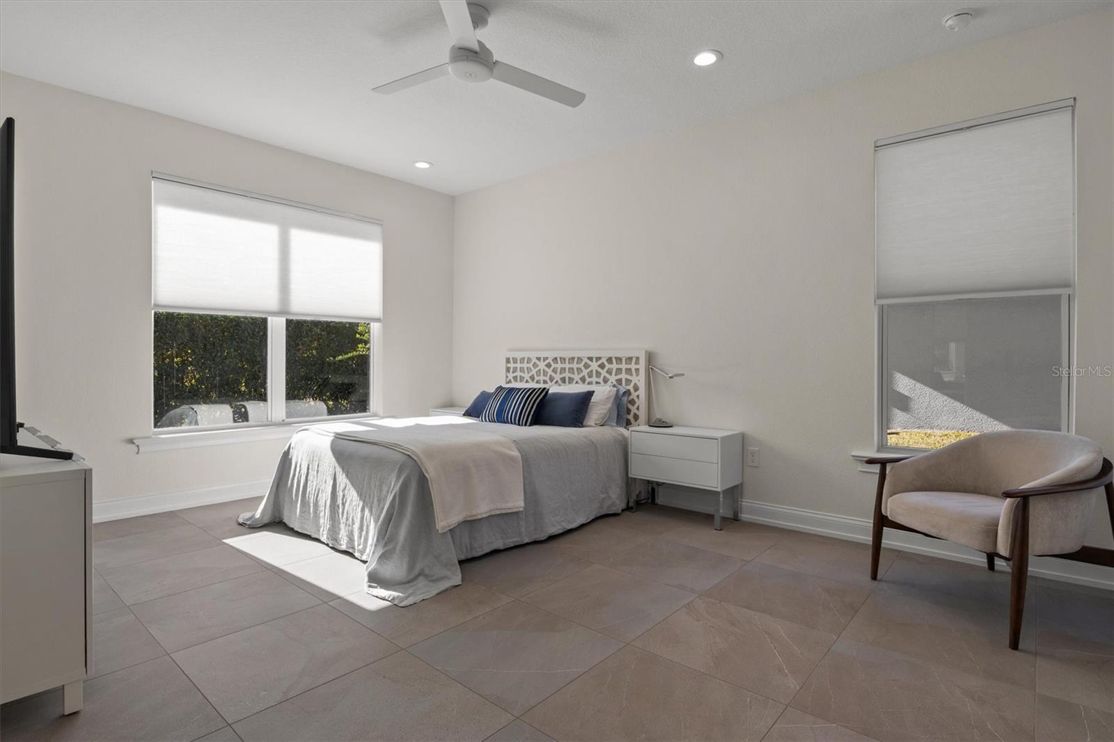 Image 23 of 67 For 7826 Lake James Boulevard