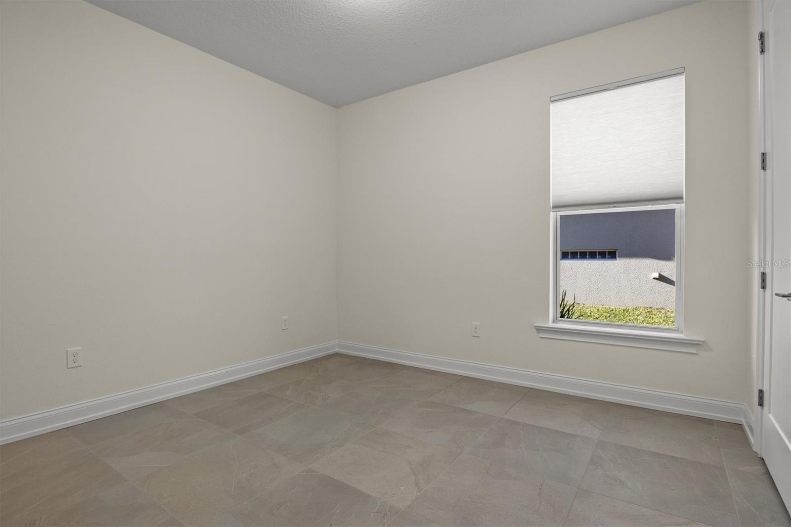 Image 31 of 67 For 7826 Lake James Boulevard