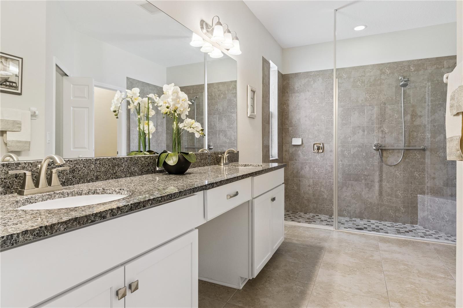 Image 16 of 60 For 3960 Aquilla Drive