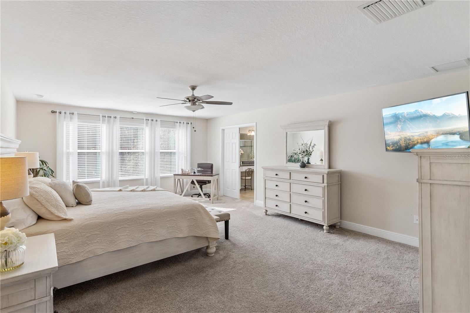 Image 23 of 60 For 3960 Aquilla Drive