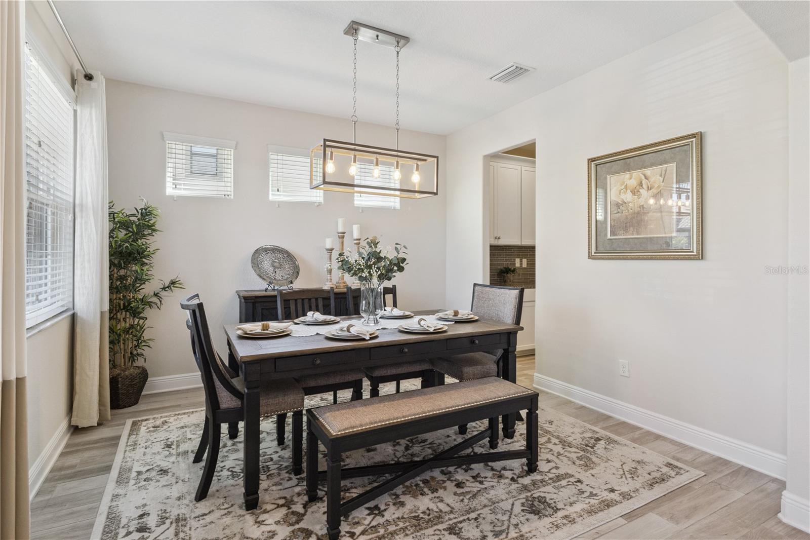 Image 6 of 60 For 3960 Aquilla Drive