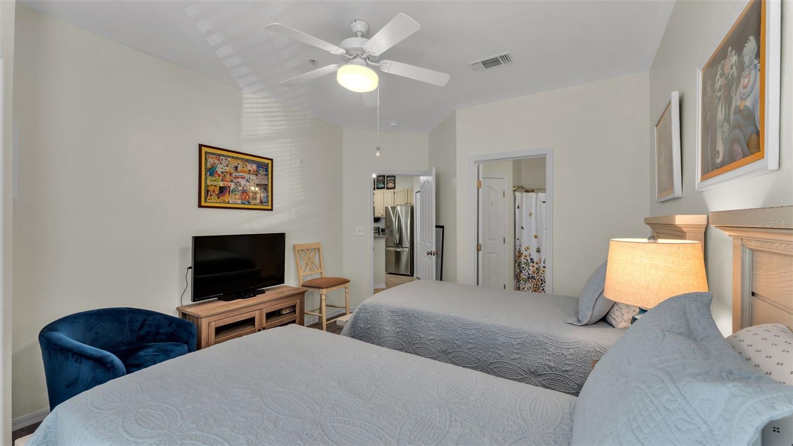 Image 13 of 50 For 8901 Legacy Court 201