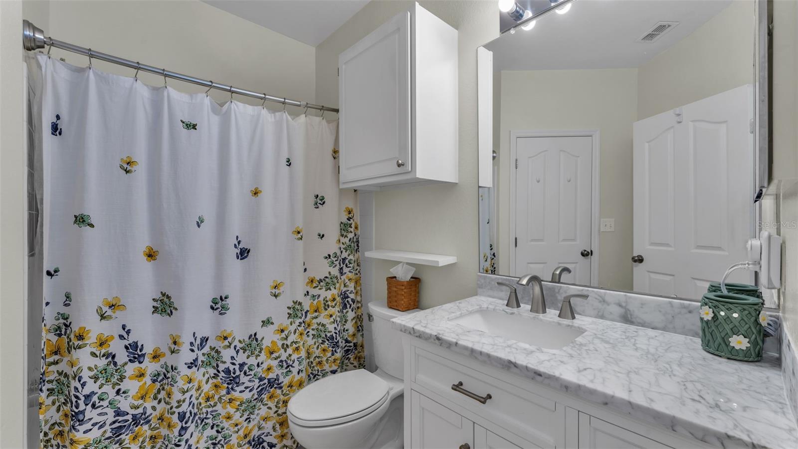 Image 14 of 50 For 8901 Legacy Court 201