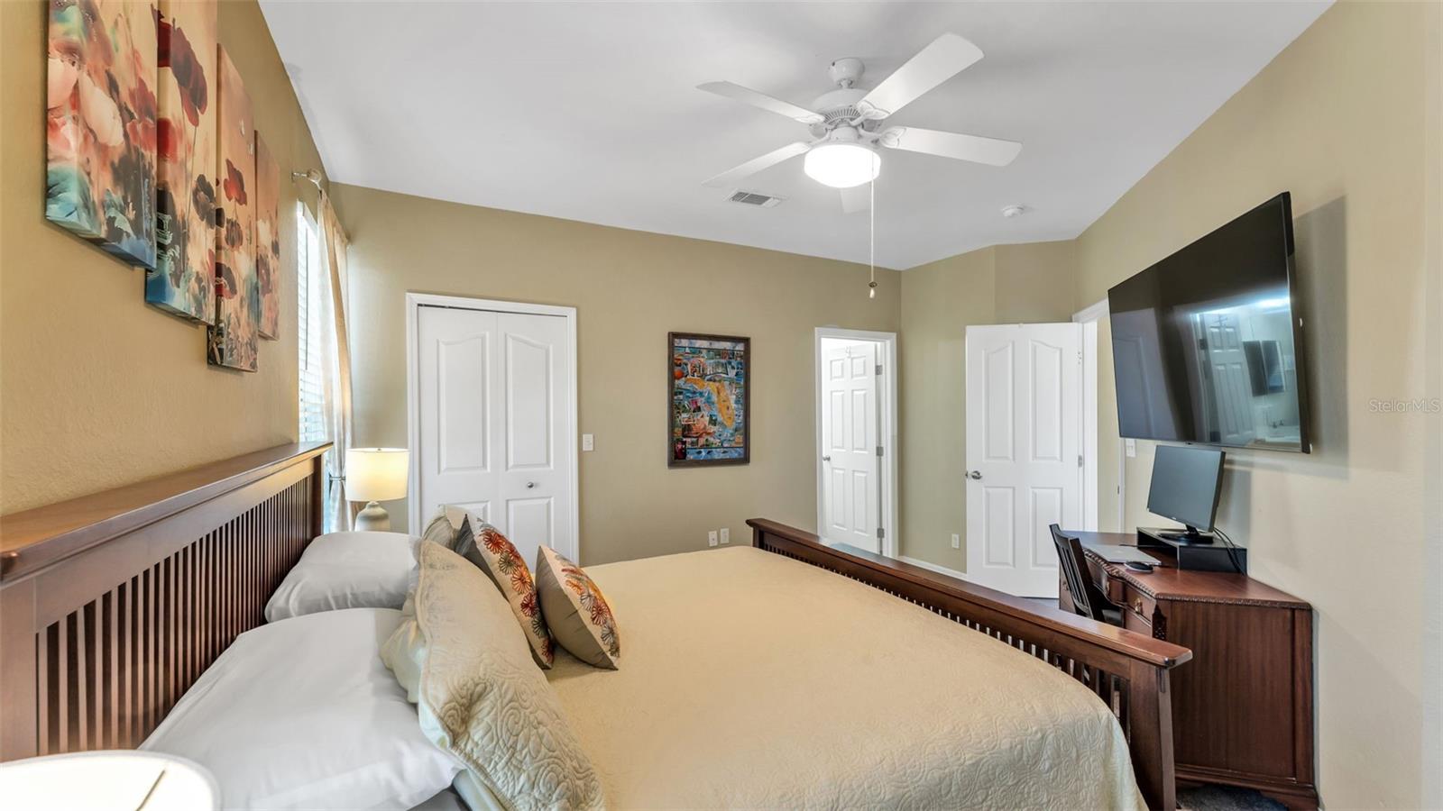 Image 27 of 50 For 8901 Legacy Court 201