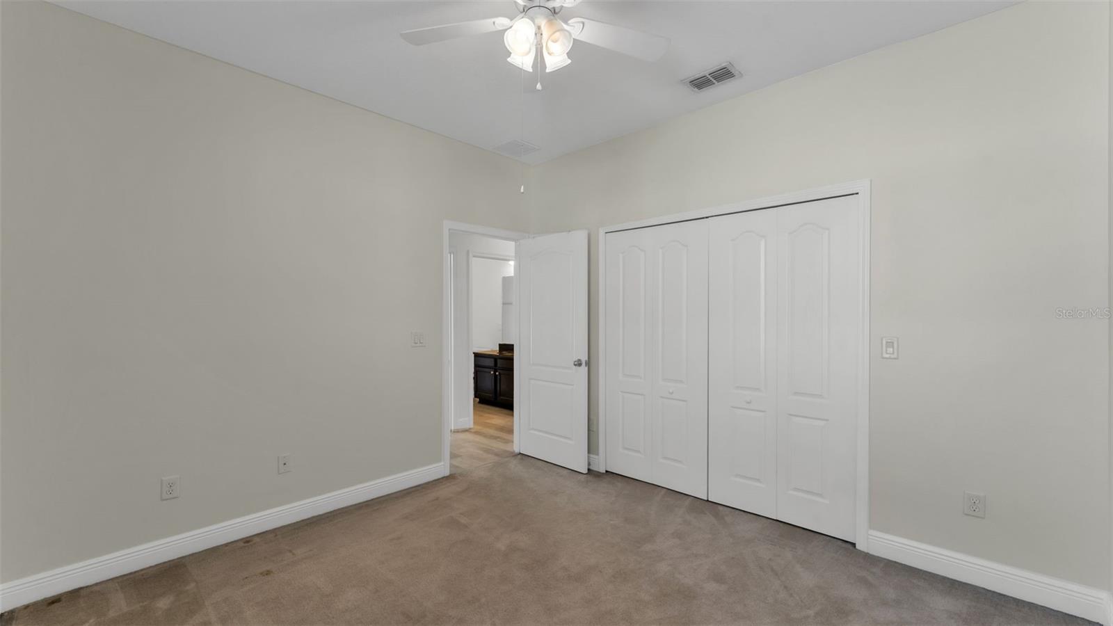 Image 25 of 66 For 3939 Sunset Lake Drive