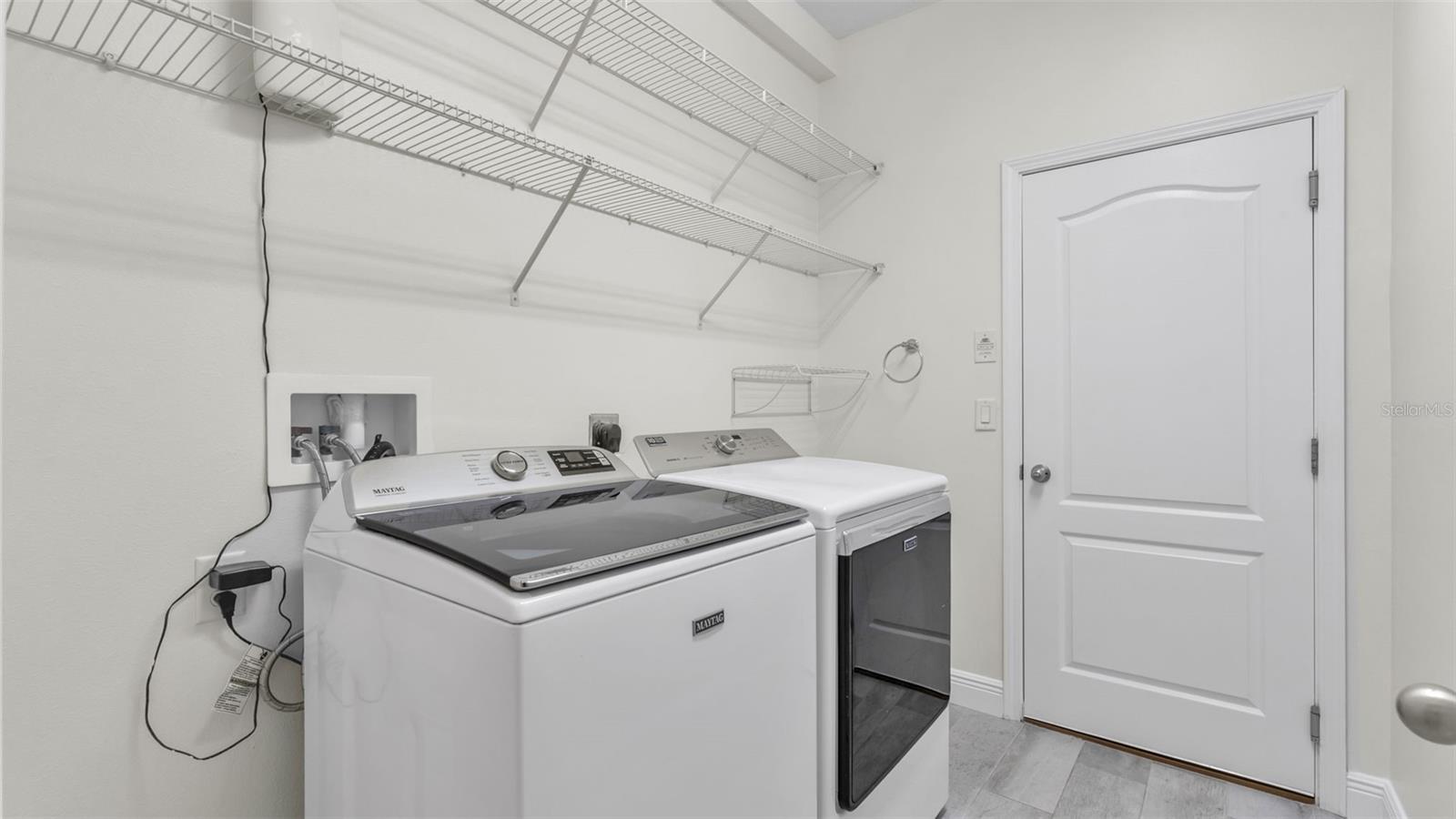 Image 30 of 66 For 3939 Sunset Lake Drive