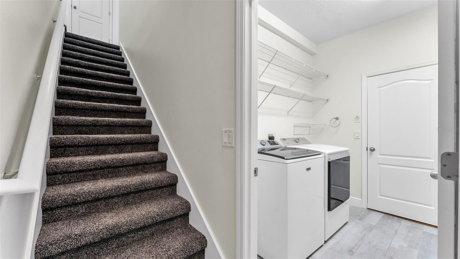 Image 31 of 66 For 3939 Sunset Lake Drive