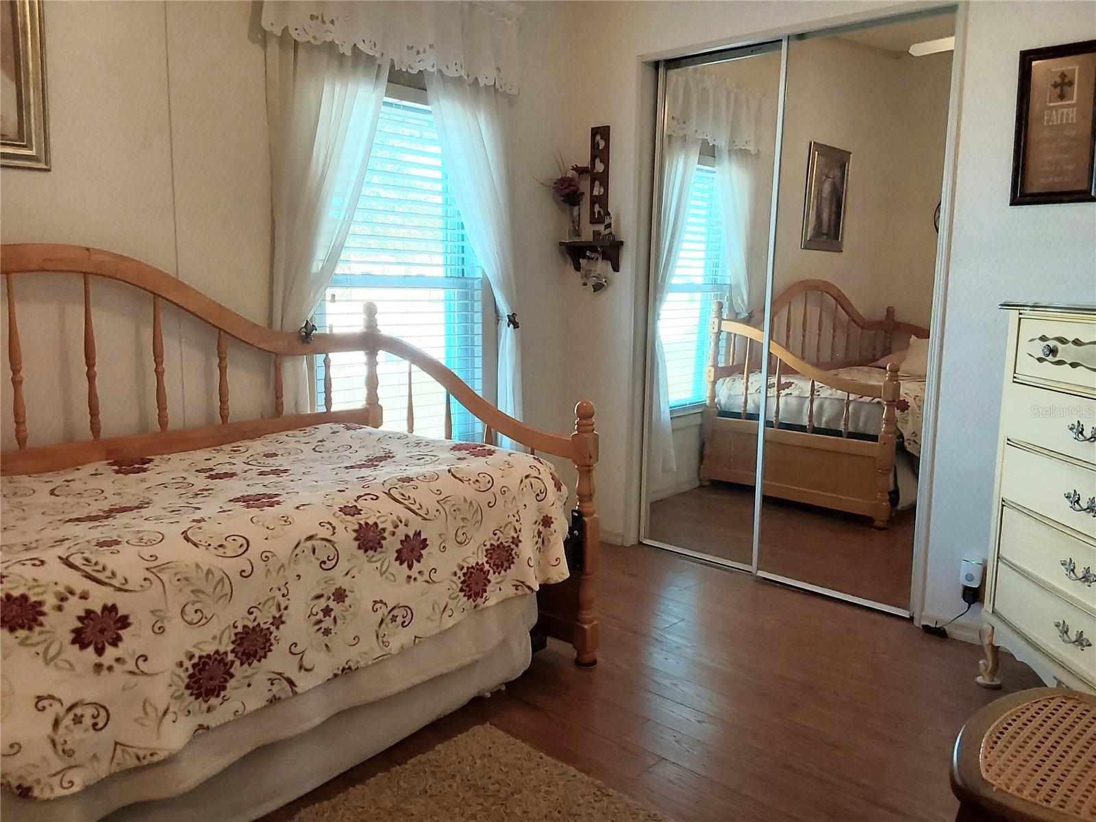 Image 14 of 26 For 6071 Southern Oaks Drive Se