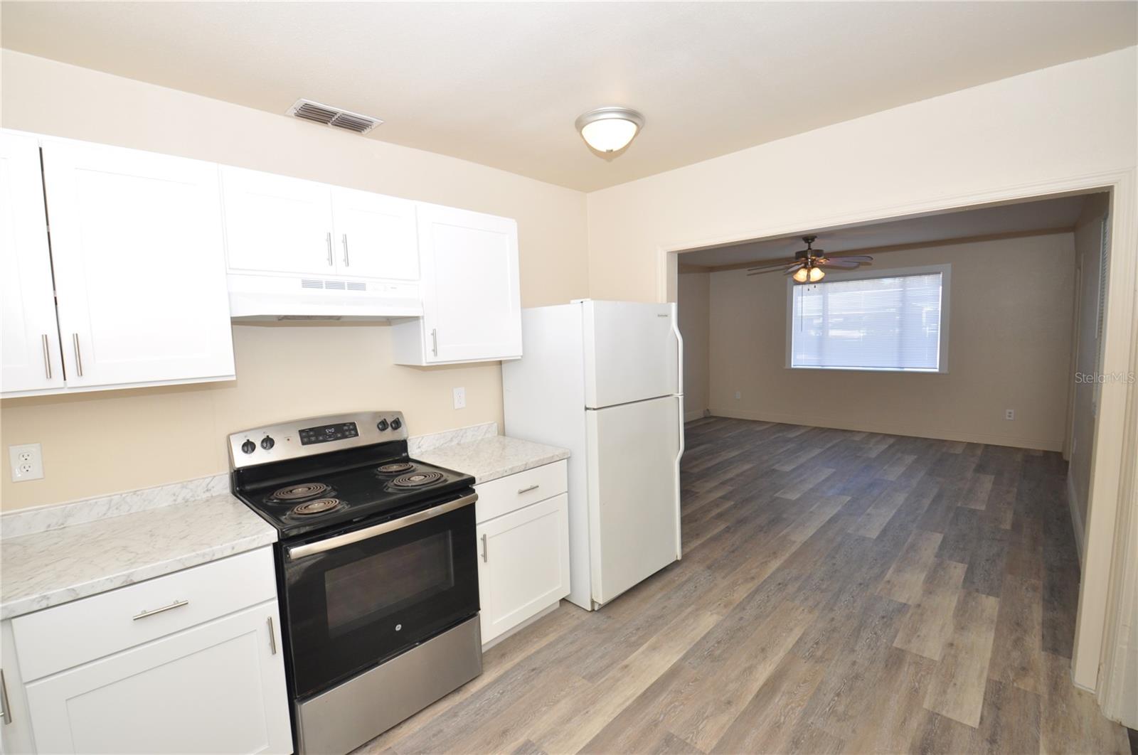 Image 5 of 18 For 1445 Stuart Street