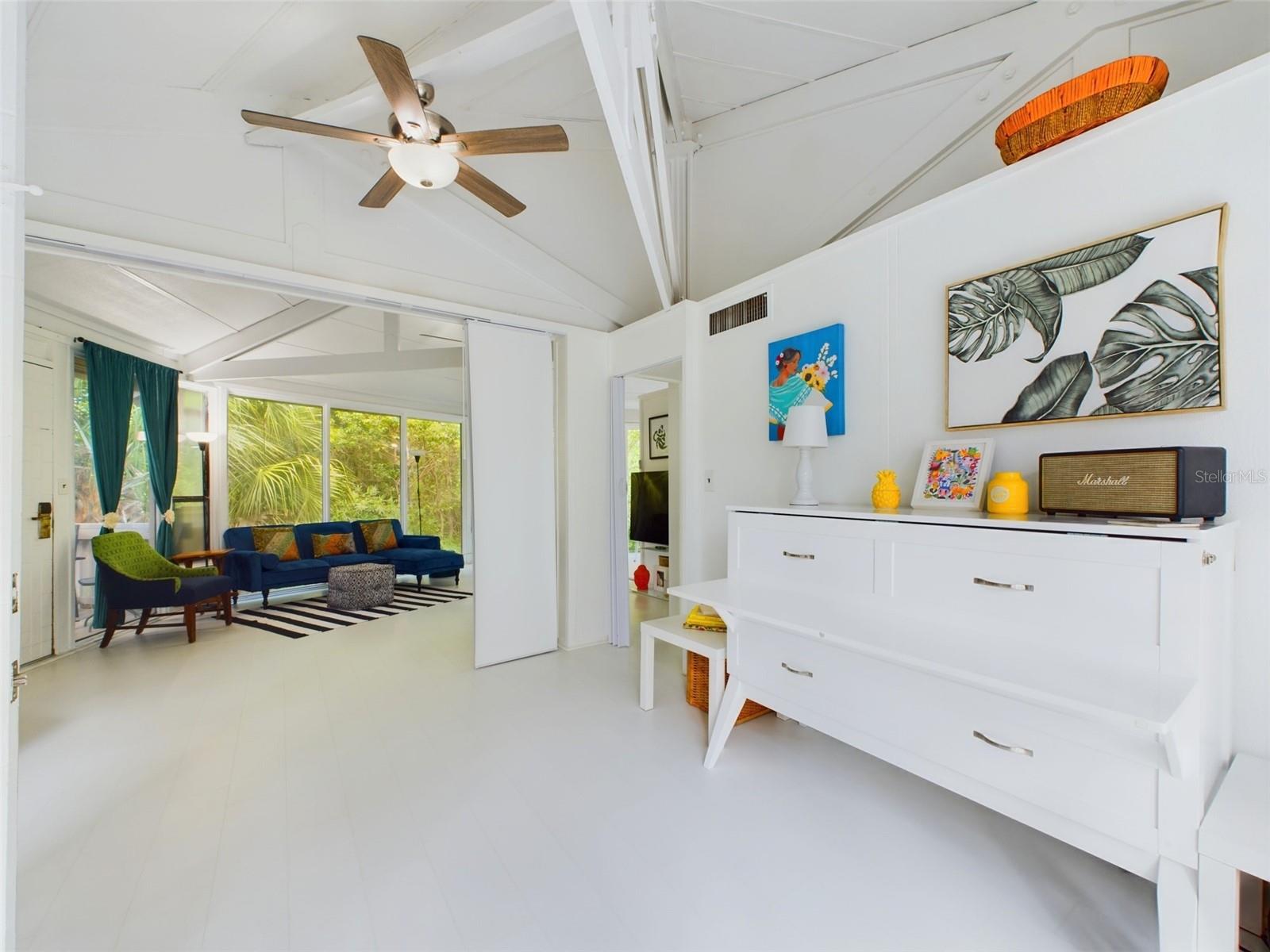 Image 12 of 24 For 2907 Marion Way 2907