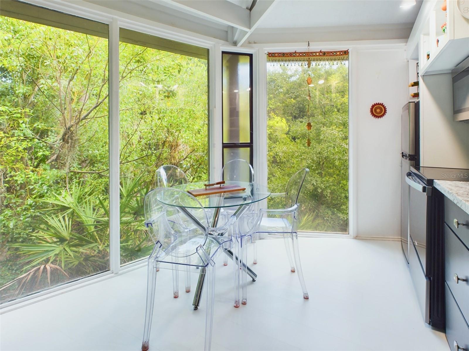 Image 16 of 24 For 2907 Marion Way 2907