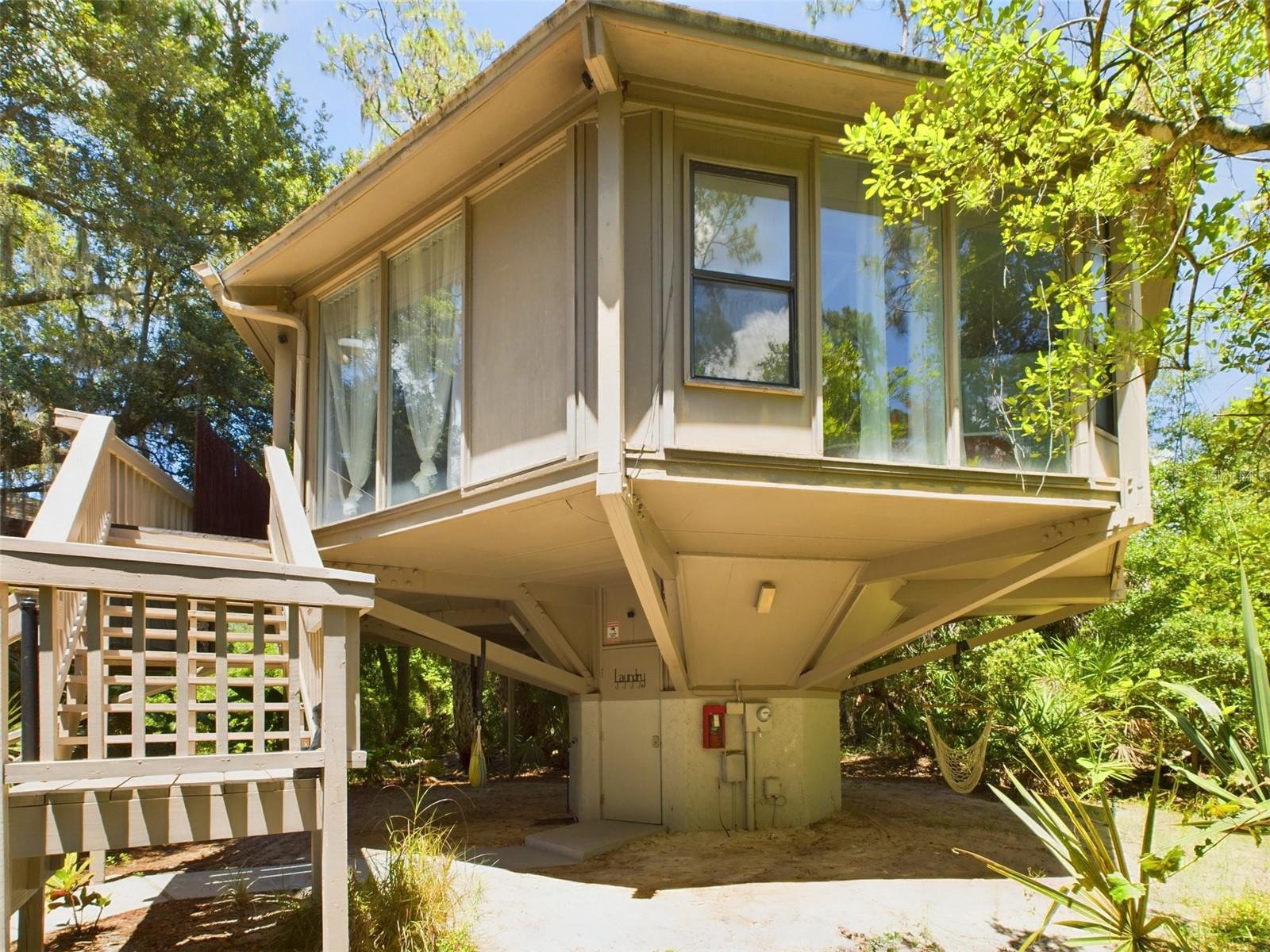 Image 3 of 24 For 2907 Marion Way 2907