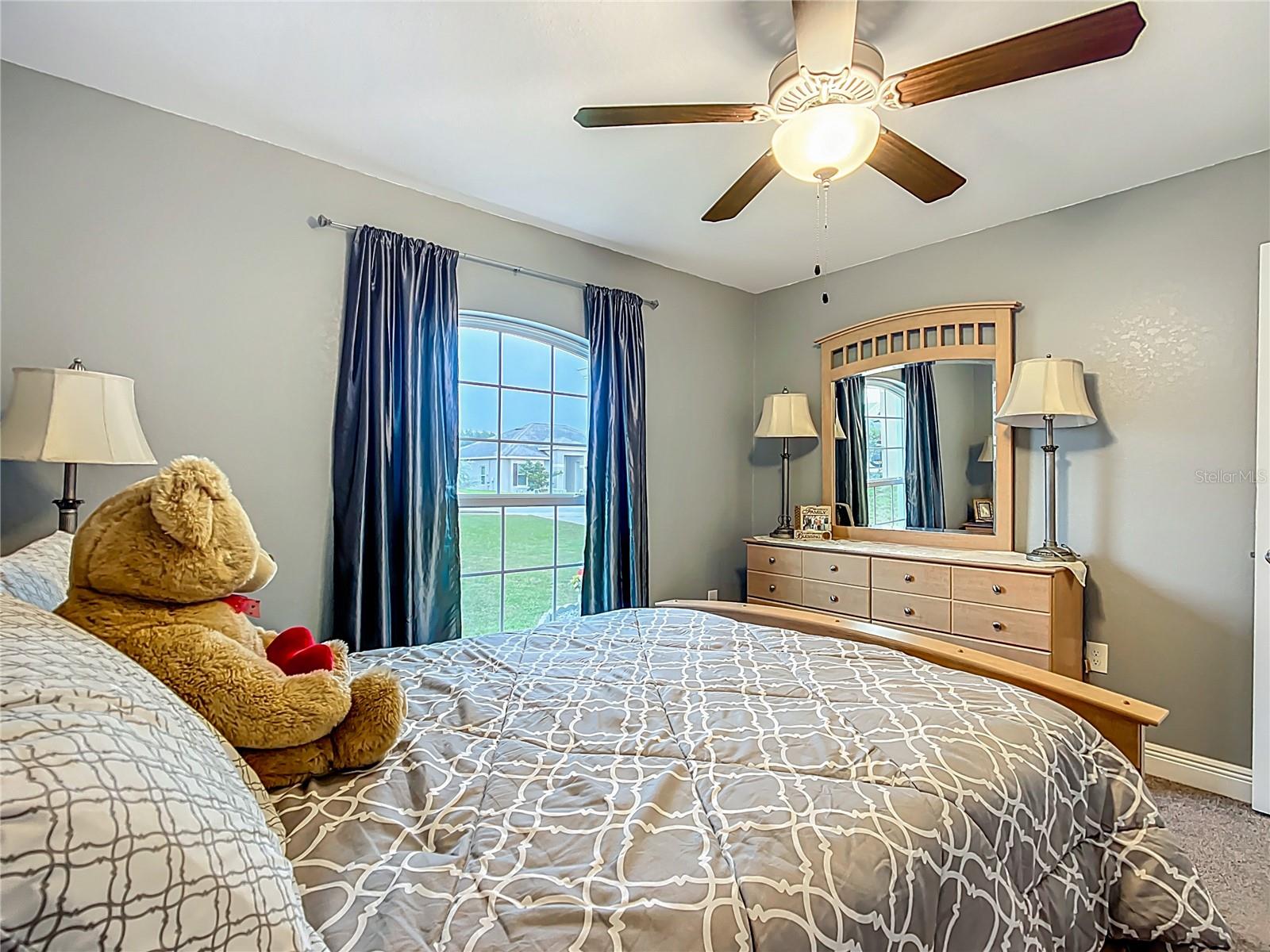 Image 20 of 49 For 1471 Eagle Crest Boulevard