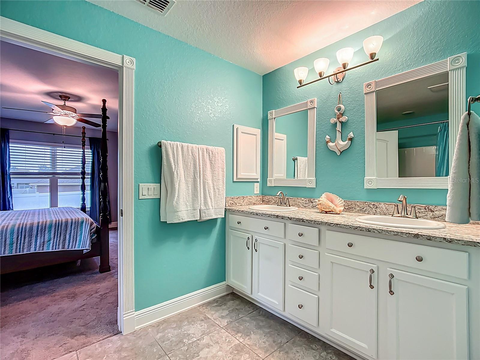 Image 24 of 49 For 1471 Eagle Crest Boulevard