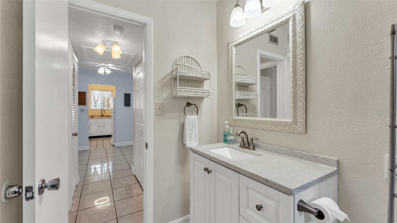 Image 10 of 26 For 1600 Lake Parker Drive C8