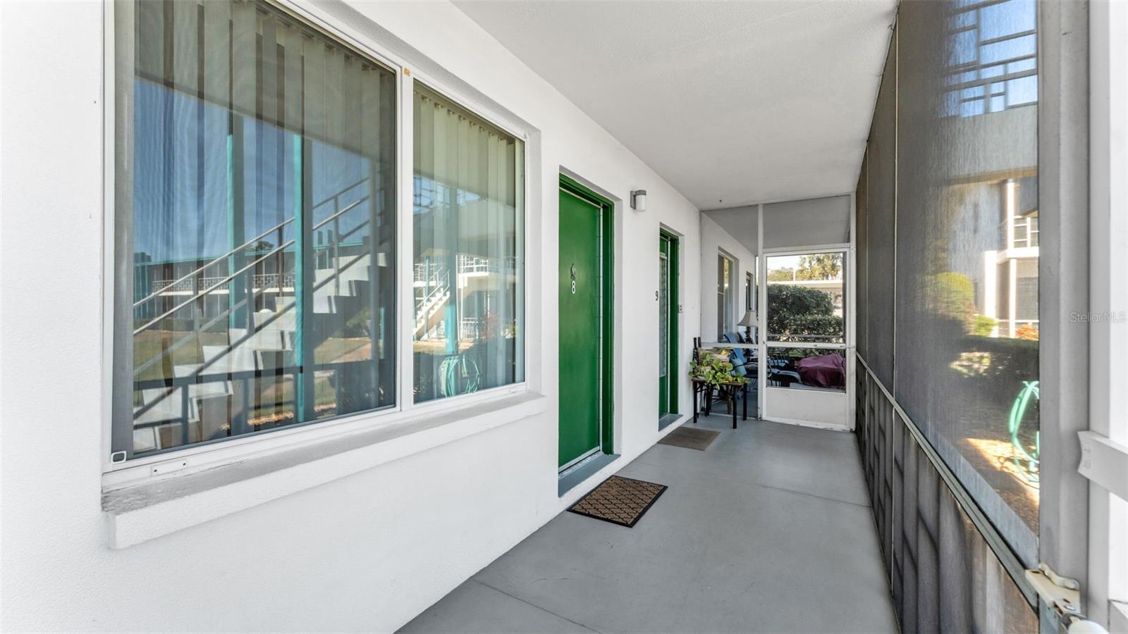 Image 17 of 26 For 1600 Lake Parker Drive C8