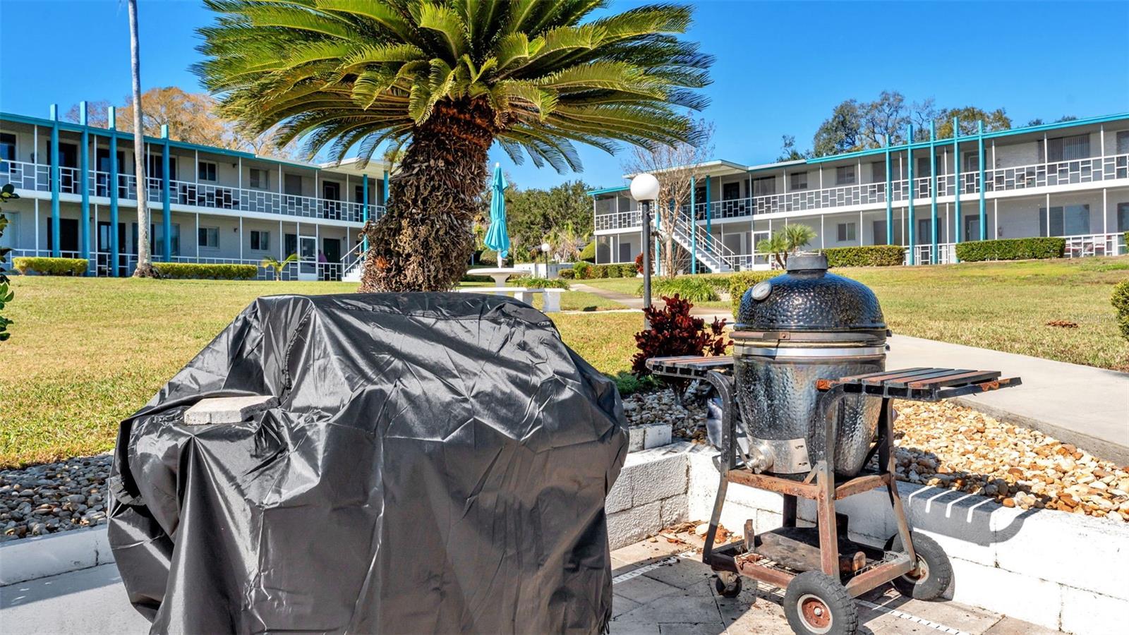 Image 22 of 26 For 1600 Lake Parker Drive C8